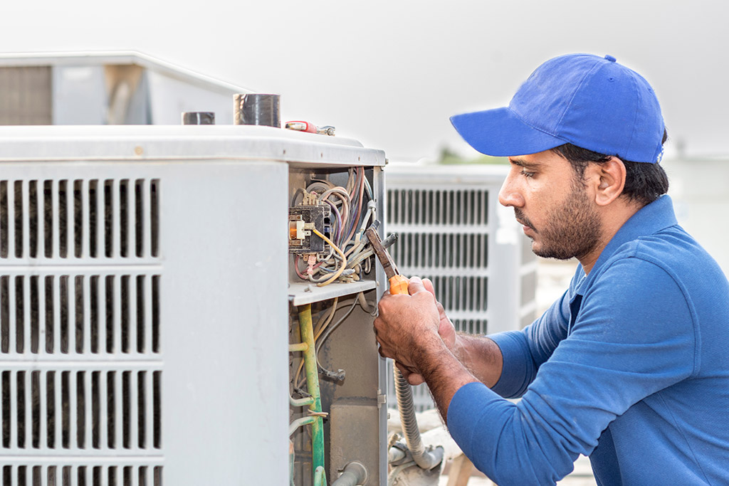 AIR CONDITIONING REPAIR